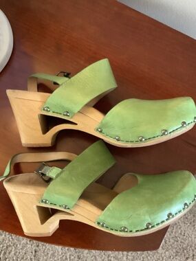 Dansko clog sandals size 39